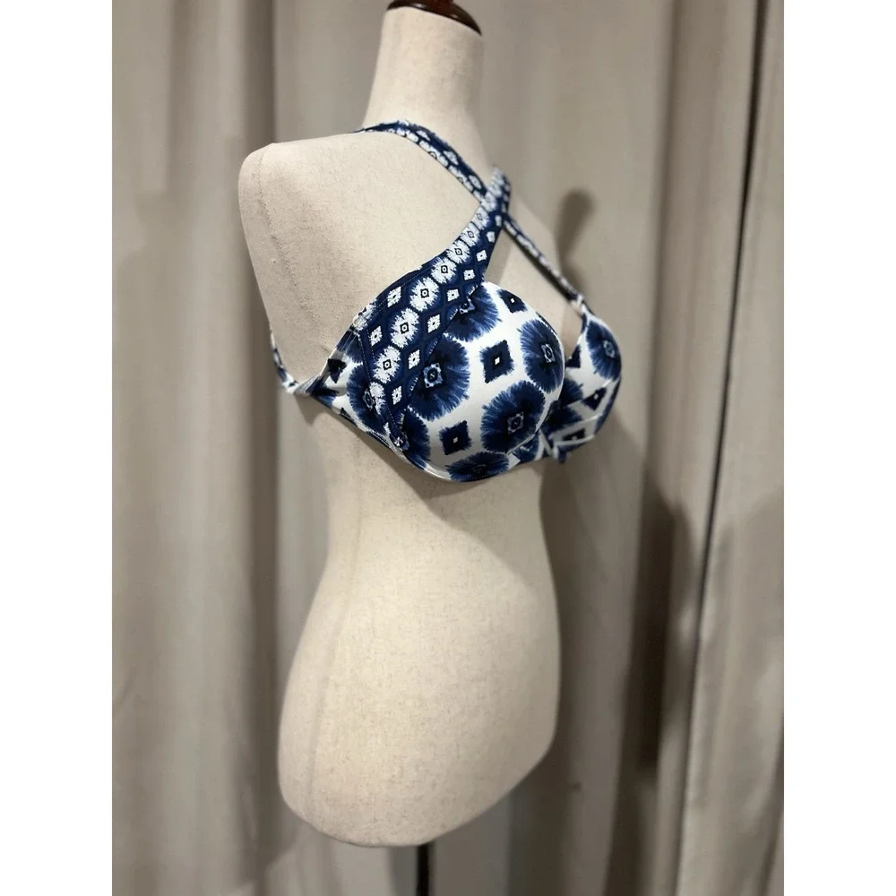 Skye Baithing Suit Scarlett Top NWT Msrp $74 Blue‎ And White Size Xl